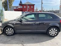 Usado Audi A3 Ambiente 140 CV (102 kW) 2006 Negro Utilitario