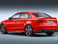 Usado Audi RS3 400 CV (294 kW) 2020 Amarillo Berlina