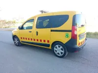 Usado Dacia Dokker Essentiel 107 HP (78 kW) 2020 Amarelo Monovolume