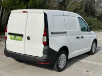 Usado VW Caddy 75 CV (55 kW) 2021 Blanco Monovolumen