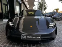 Usado Porsche Taycan Sport Turismo 439 kW (598 CV) 2022 Gris Familiar