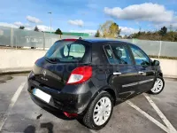 Usado Renault Clio II 100 CV (73 kW) 2010 Negro Berlina
