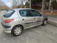 Usado Peugeot 206 70 CV (51 kW) 2005 Gris / plata Berlina