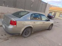 Używany Opel Vectra Comfort 100 KM (73 kW) 2004 Szary Sedan/Limuzyna