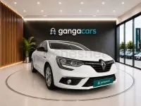 Usado Renault Mégane GrandTour LIMITED 115 CV (84 kW) 2019 Blanco Familiar