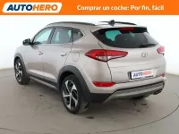 Usado Hyundai Tucson Style 177 CV (130 kW) 2016 Blanco SUV