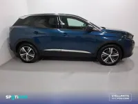 Usado Peugeot 3008 Allure 130 CV (95 kW) 2024 Azul SUV