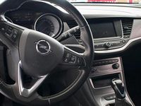 Usado Opel Astra 105 CV (77 kW) 2019 Blanco Berlina