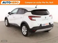 Usado Renault Captur Evolution 140 CV (102 kW) 2022 Blanco SUV