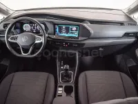 Usado VW Caddy California 102 CV (75 kW) 2025 Gris / plata Monovolumen