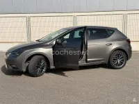 Usado Seat Leon Style 150 CV (110 kW) 2016 Marrón Berlina