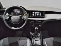 Usado Skoda Kamiq Selection 115 CV (84 kW) 2025 Blanco SUV