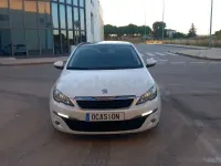 Usado Peugeot 308 SW Active 115 CV (84 kW) 2014 Blanco Familiar