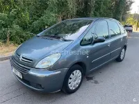 Usado Citroën Xsara Picasso Exclusive 95 CV (69 kW) 2006 Azul Monovolumen