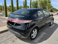 Usado Honda Civic Trend 100 CV (73 kW) 2010 Negro Berlina