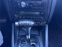Usado VW Golf IV Highline 130 CV (95 kW) 2003 Gris / plata Berlina