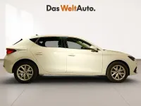 Usado Seat Leon Style 116 CV (85 kW) 2024 Blanco