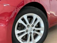 Usado Kia ProCeed 110 CV (80 kW) 2016 Burdeos Utilitario