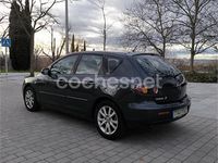 Usado Mazda 3 Active 109 CV (80 kW) 2007 Gris / plata Berlina