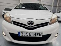 Usado Toyota Yaris Advance 90 CV (66 kW) 2014 Blanco Utilitario