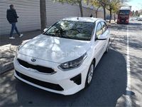 Usado Kia Ceed 136 CV (100 kW) 2021 Blanco Utilitario