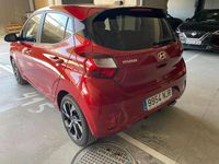 Nuevo Hyundai i10 87 CV (63 kW) 2025 Rojo Utilitario