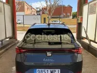 Usado Seat Leon Style 150 CV (110 kW) 2024 Gris / plata Familiar
