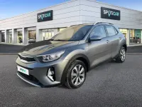 Usado Kia Stonic 84 HP (61 kW) 2023 Cinzento SUV