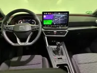 Usado Seat Leon FR 116 CV (85 kW) 2025 Blanco