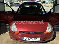 Usado Ford Ka 60 CV (44 kW) 2002 Granate Utilitario