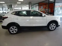 Usado Nissan Qashqai Acenta 115 CV (84 kW) 2021 Blanco SUV