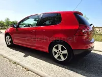 Usado VW Golf V GT 105 HP (77 kW) 2007 Vermelho Sedan