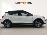 Usado Seat Arona Xperience 115 CV (84 kW) 2025 Blanco SUV