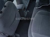 Usado Renault Laguna II Authentique 123 CV (90 kW) 2001 Beige Berlina