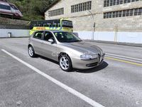 Usado Alfa Romeo 147 Progression 115 CV (84 kW) 2004 Beige Utilitario