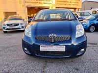 Usado Toyota Yaris 87 CV (63 kW) 2009 Azul Utilitario