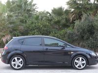 Usado Seat Leon Sport 140 HP (102 kW) 2006 Preto Citadino