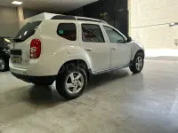 Usado Dacia Duster Ambiance 107 CV (78 kW) 2012 Blanco SUV