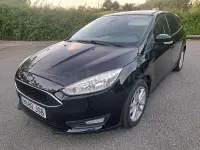 Usado Ford Focus Trend 115 CV (84 kW) 2015 Negro Familiar