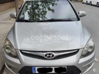 Usado Hyundai i30 GLS 128 CV (94 kW) 2011 Gris / plata Berlina