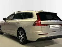 Usado Volvo V60 Core 197 CV (144 kW) 2025 Beige Familiar