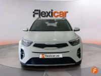 Usado Kia Stonic 101 CV (74 kW) 2025 Blanco SUV