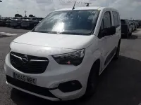 Usado Opel Combo Life Edition+ 102 CV (75 kW) 2022 Blanco Monovolumen