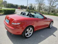 Usado Mercedes SLK200 163 CV (119 kW) 2005 Rojo Descapotable