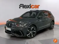 Usado VW Tiguan R-line 150 CV (110 kW) 2023 Gris SUV