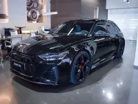 Używany Audi RS6 Performance 630 KM (463 kW) 2023 Czarny Kombi