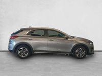 Usado Kia XCeed 120 HP (88 kW) 2022 Prateado SUV
