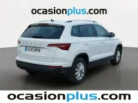 Usado Skoda Karoq Selection 115 CV (84 kW) 2024 Blanco SUV