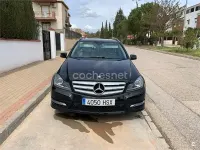 Usado Mercedes C200 136 CV (100 kW) 2013 Negro Familiar