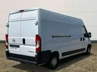 Usado Opel Movano 140 CV (102 kW) 2023 Blanco Van